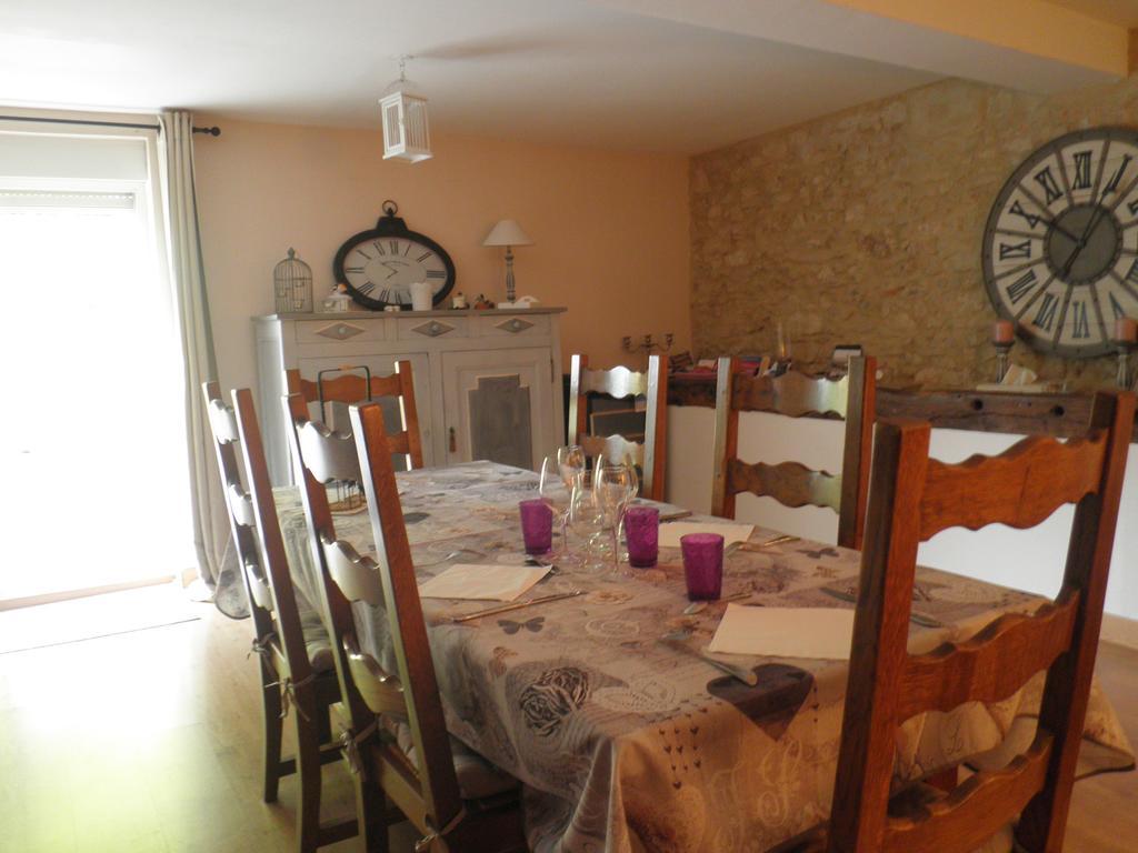 Domaine De La Vigne Bed & Breakfast Cadalen Exterior photo